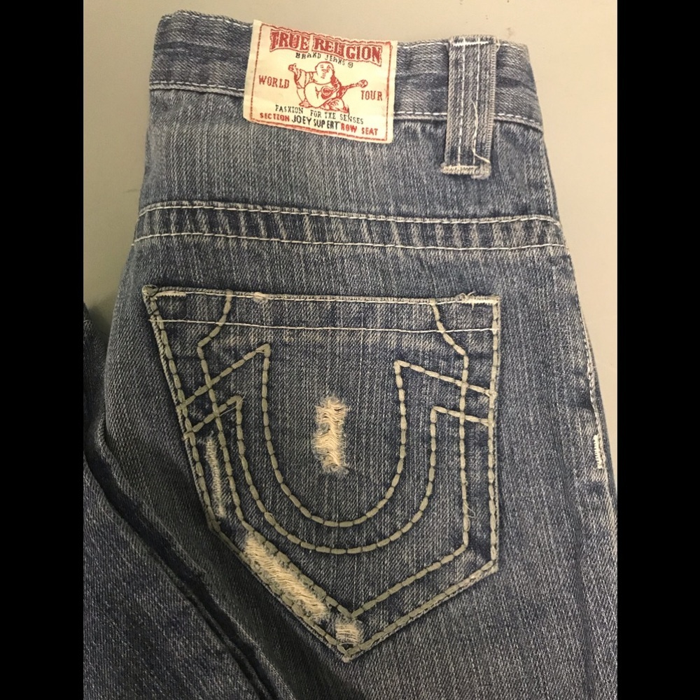 True Religion - Picture 3 of 6